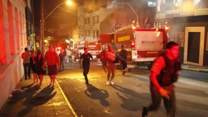 Brasil: 245 mortos em incêndio numa discoteca